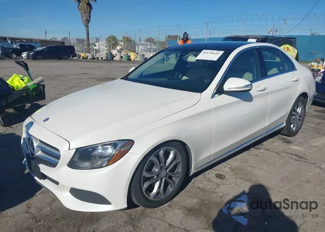 2015 Mercedes-Benz C 300 from USA, damaged, VIN 55SWF4JB0FU064970